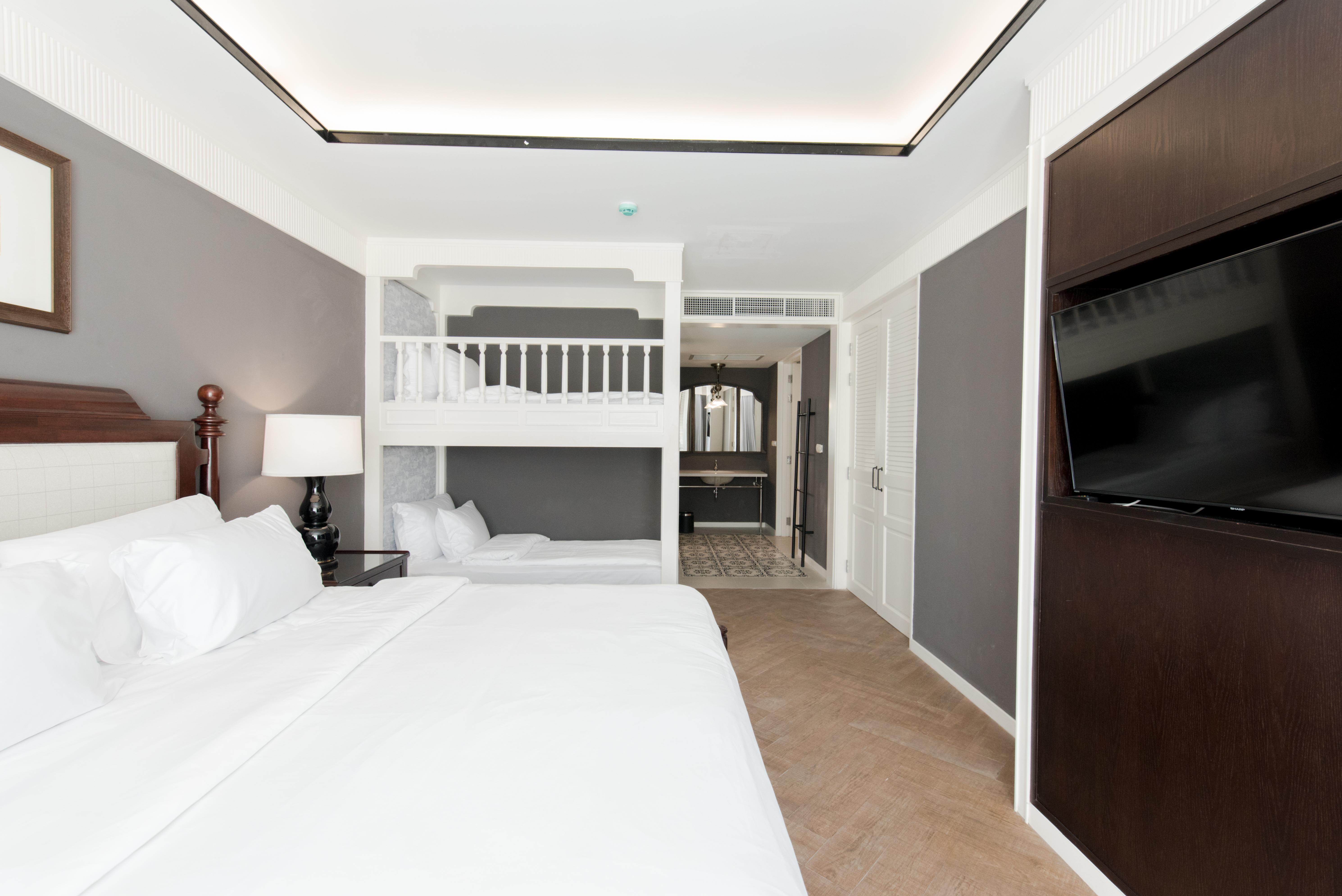 Marina Gallery Resort-Kacha-Kalim Bay By Sugar Marina Boutique Hotels Patong Exterior foto A room at the hotel
